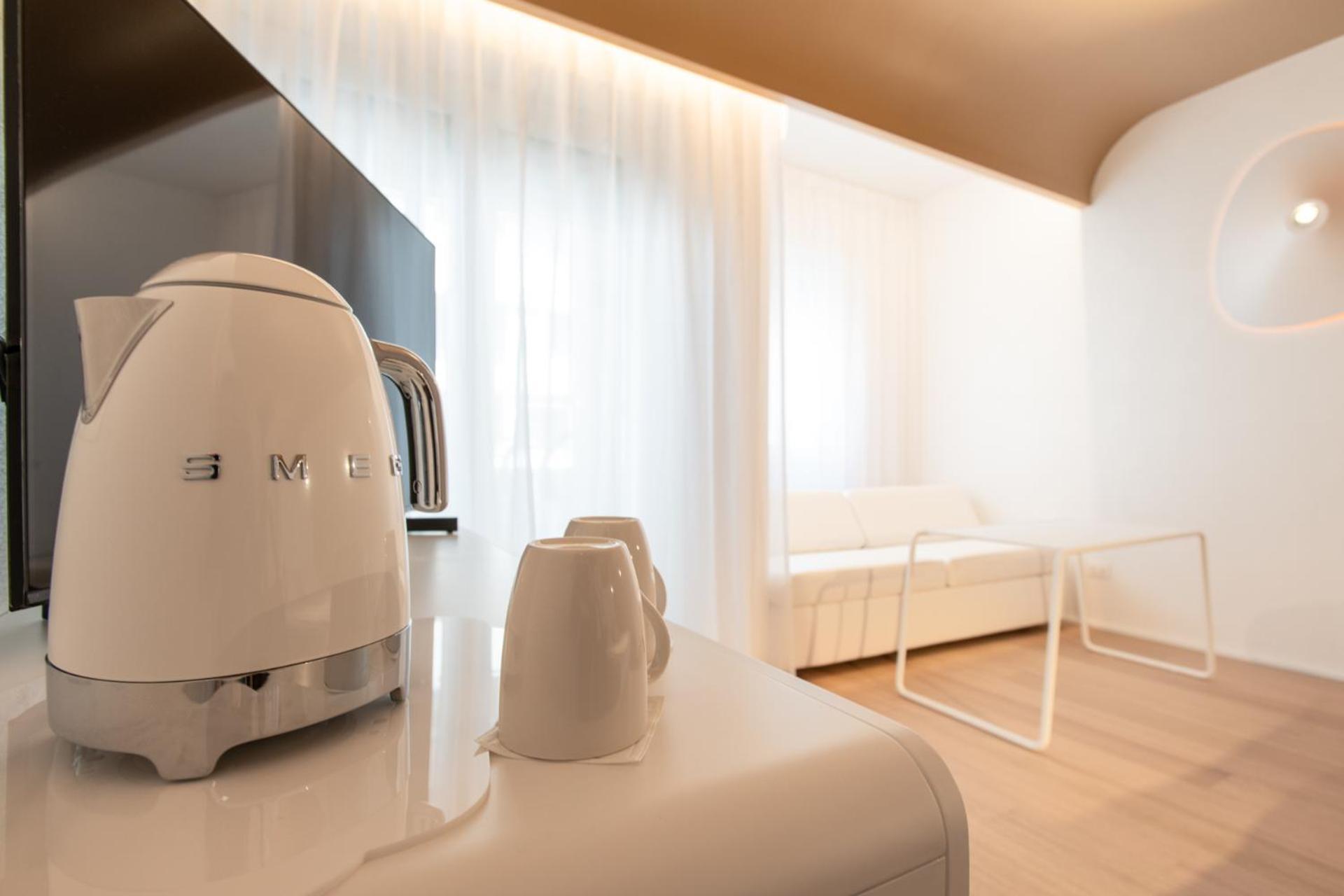 Hotel Ripa Roma Экстерьер фото