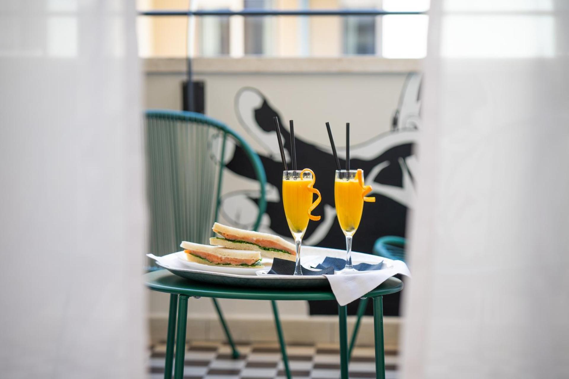Hotel Ripa Roma Экстерьер фото