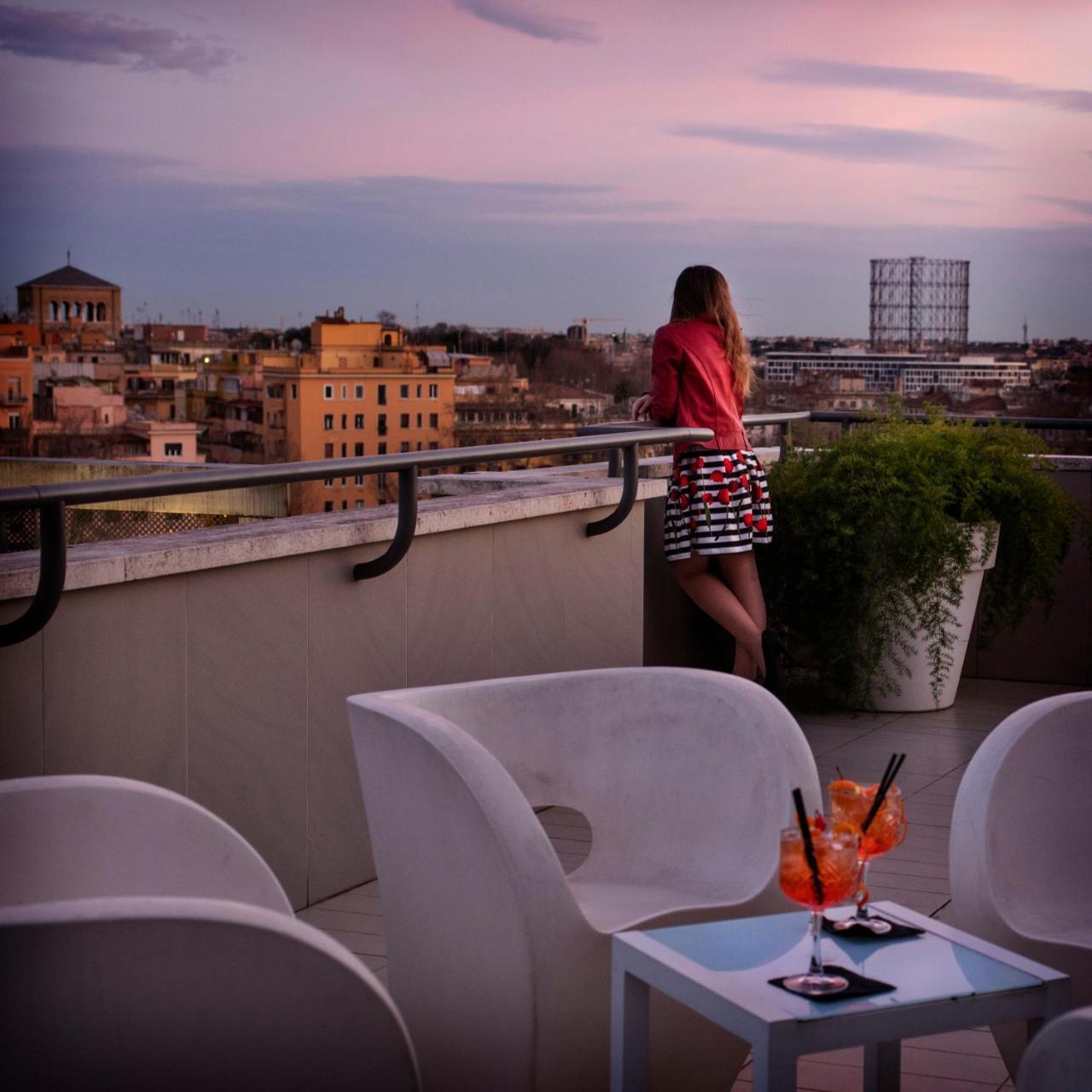 Hotel Ripa Roma Экстерьер фото